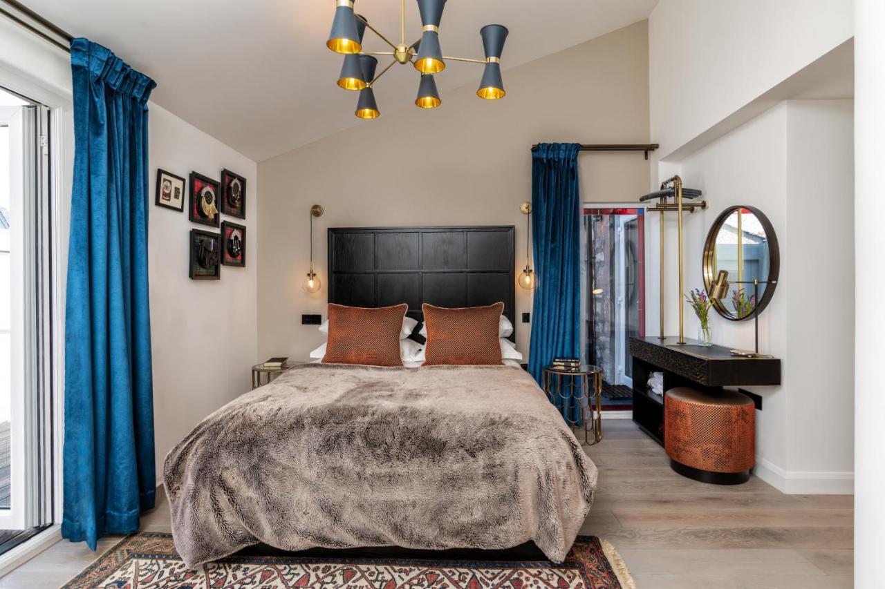 Relax In Super Size Copper Tub - 2 Bedroom Villa Інвернесс Екстер'єр фото